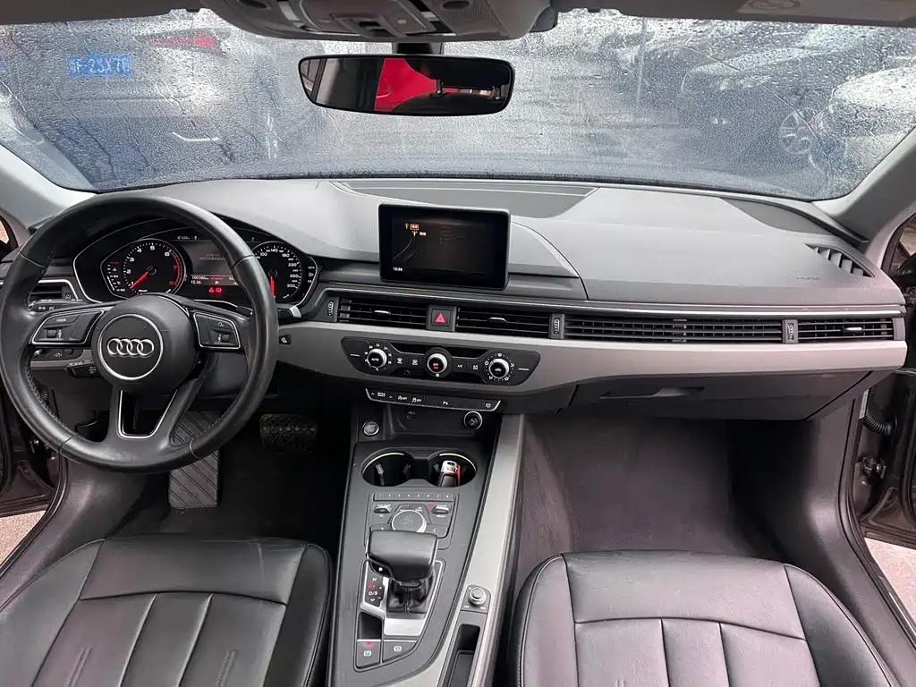 Audi A4L 2018 — фото 9