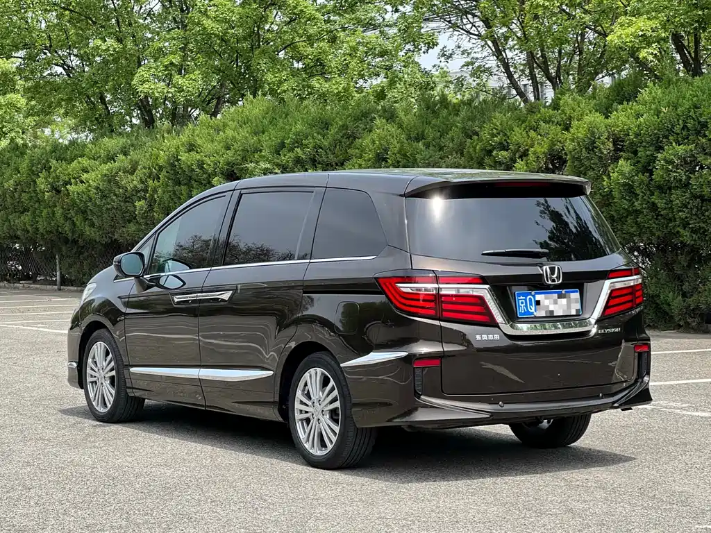 Honda Elysion 2019 — фото 4