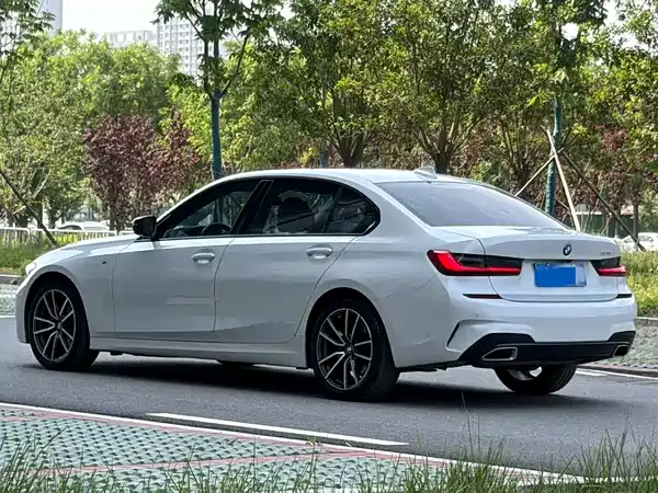 BMW 3 Series 2020