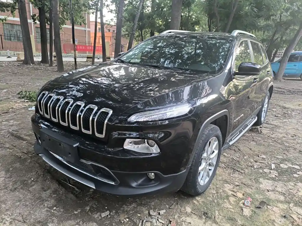 Jeep Cherokee 2018 — фото 2
