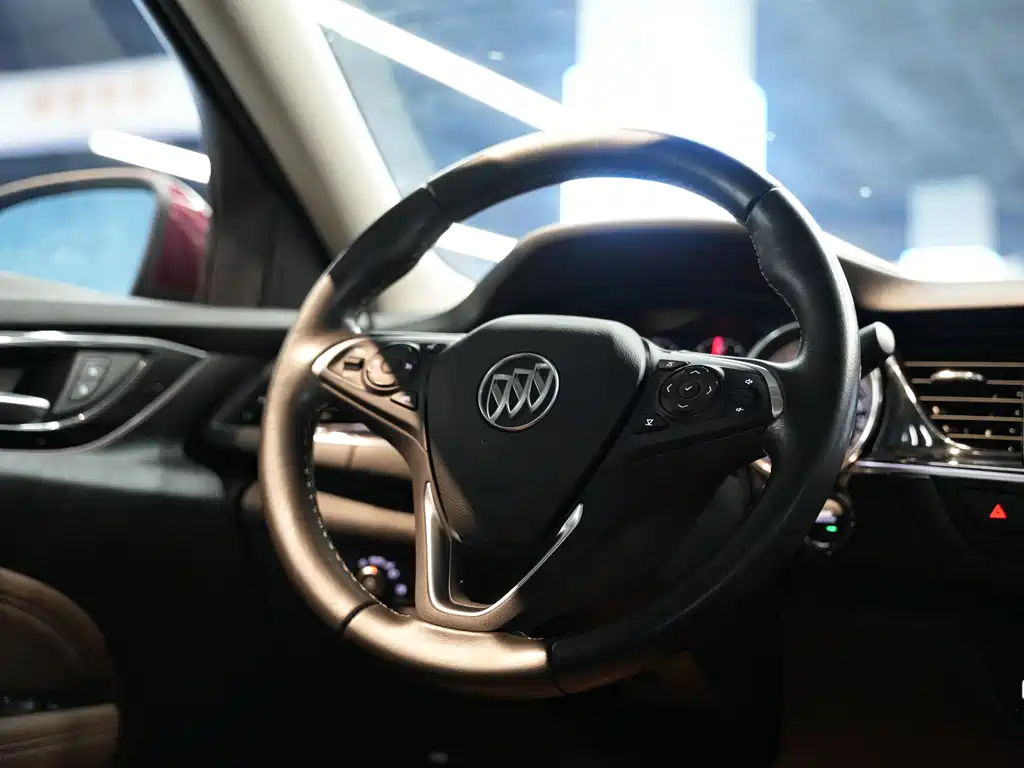 Buick Regal 2019 — фото 13