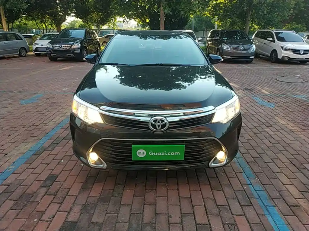 Toyota Camry 2017 — фото 3