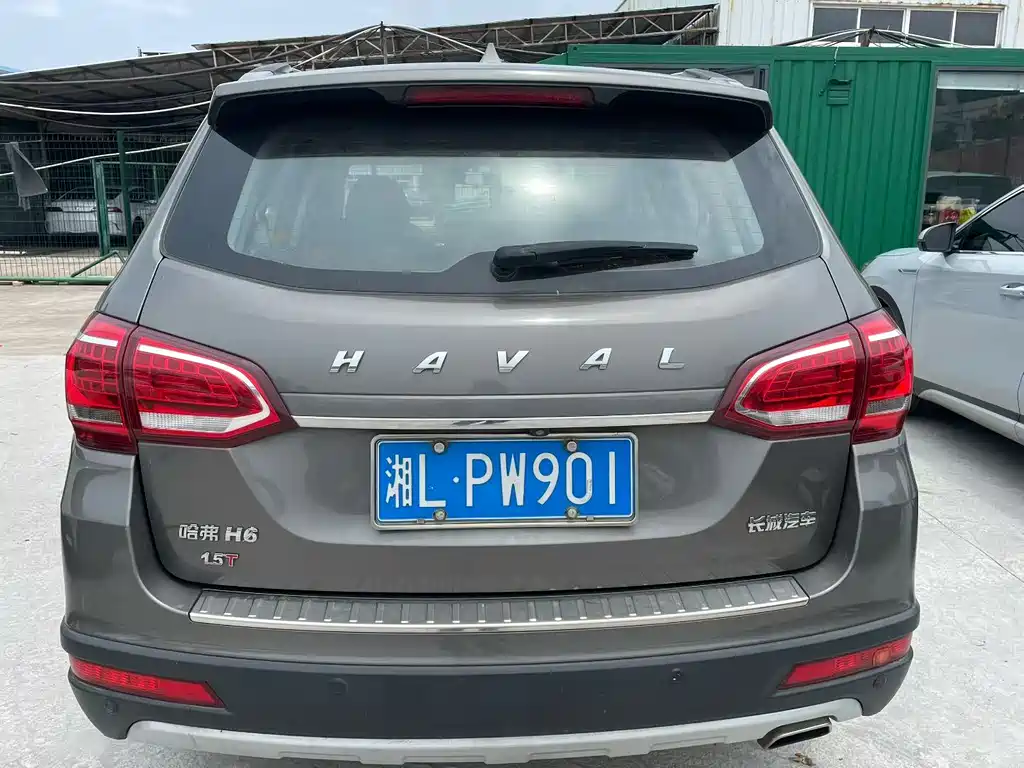 Haval H6 2015 — фото 8