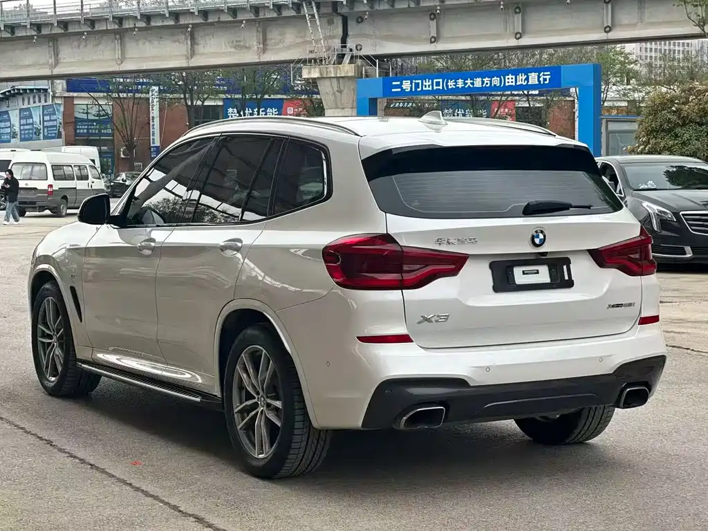 BMW X3 2018 — фото 7