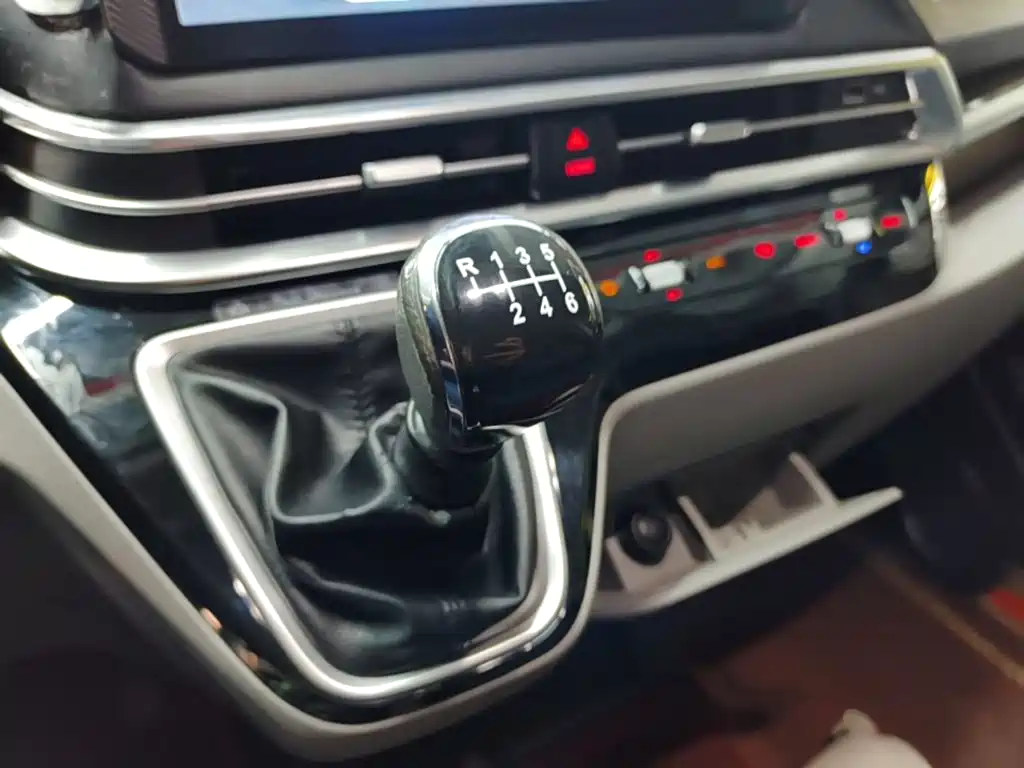 IVECO Juxing 2023 — фото 14