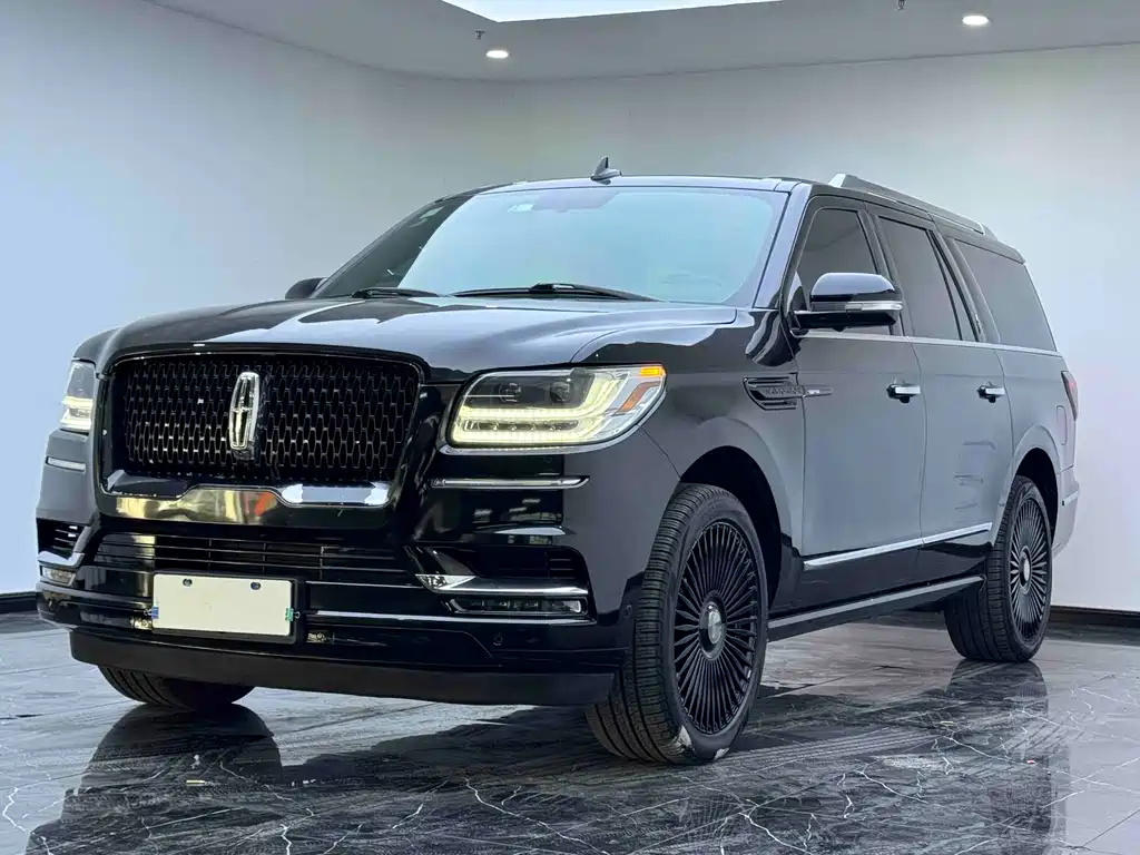 Lincoln Navigator 2018 — фото 1