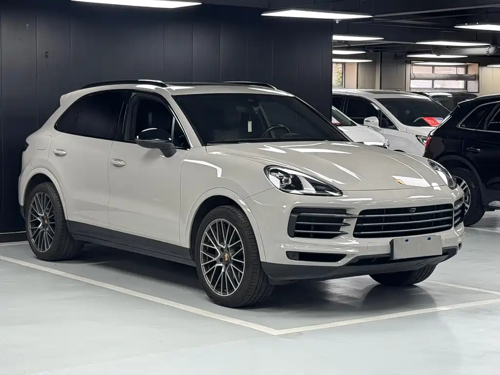 Porsche Cayenne 2019 — фото 3
