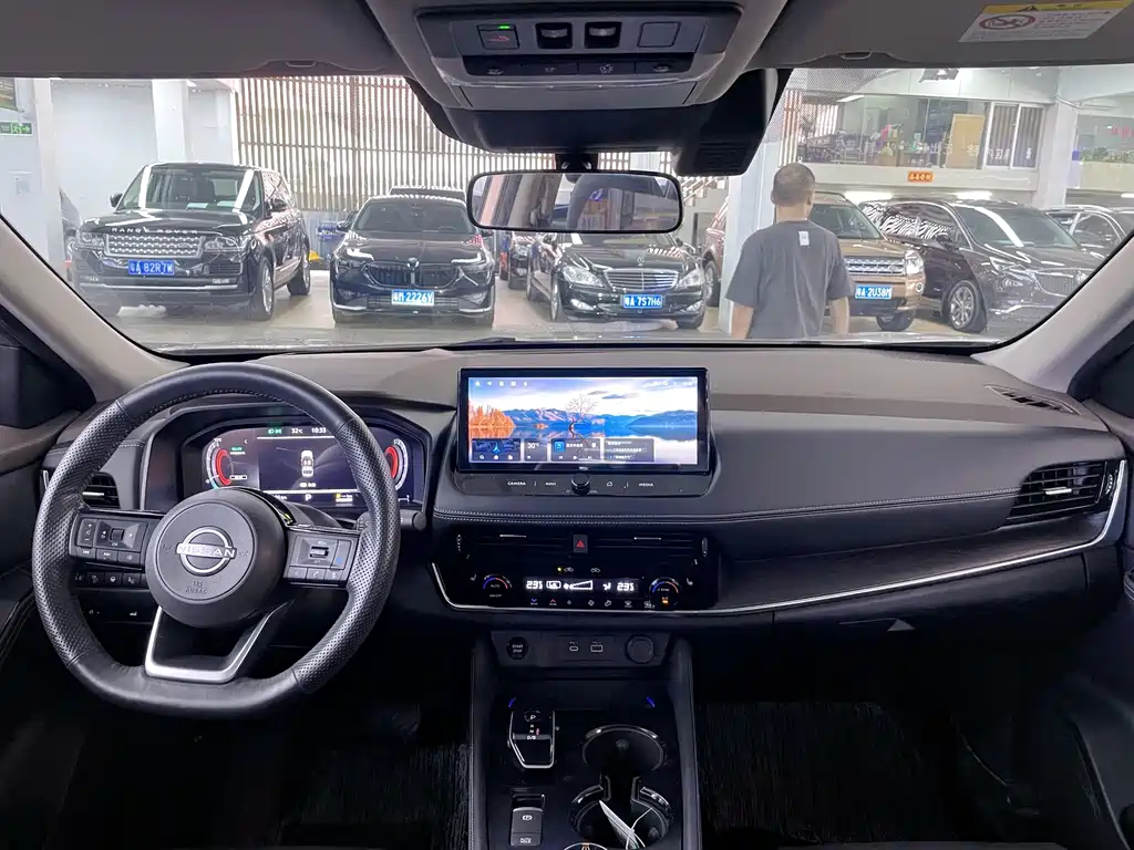 Nissan X-Trail 2023 — фото 10
