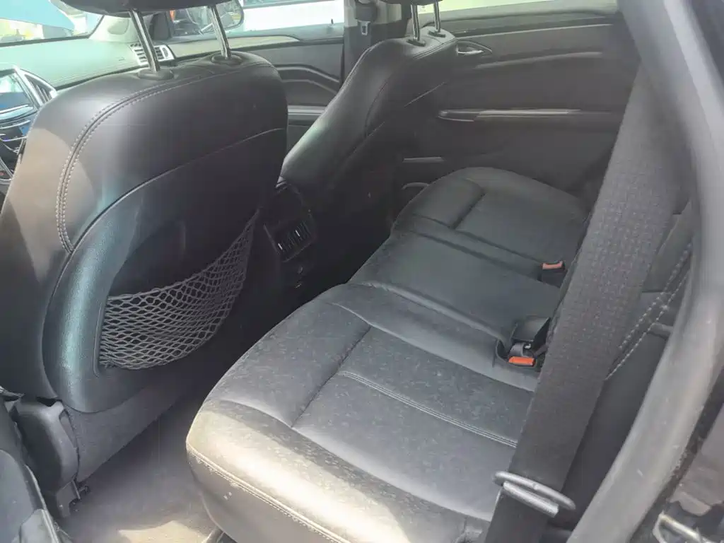Cadillac SRX 2015 — фото 17