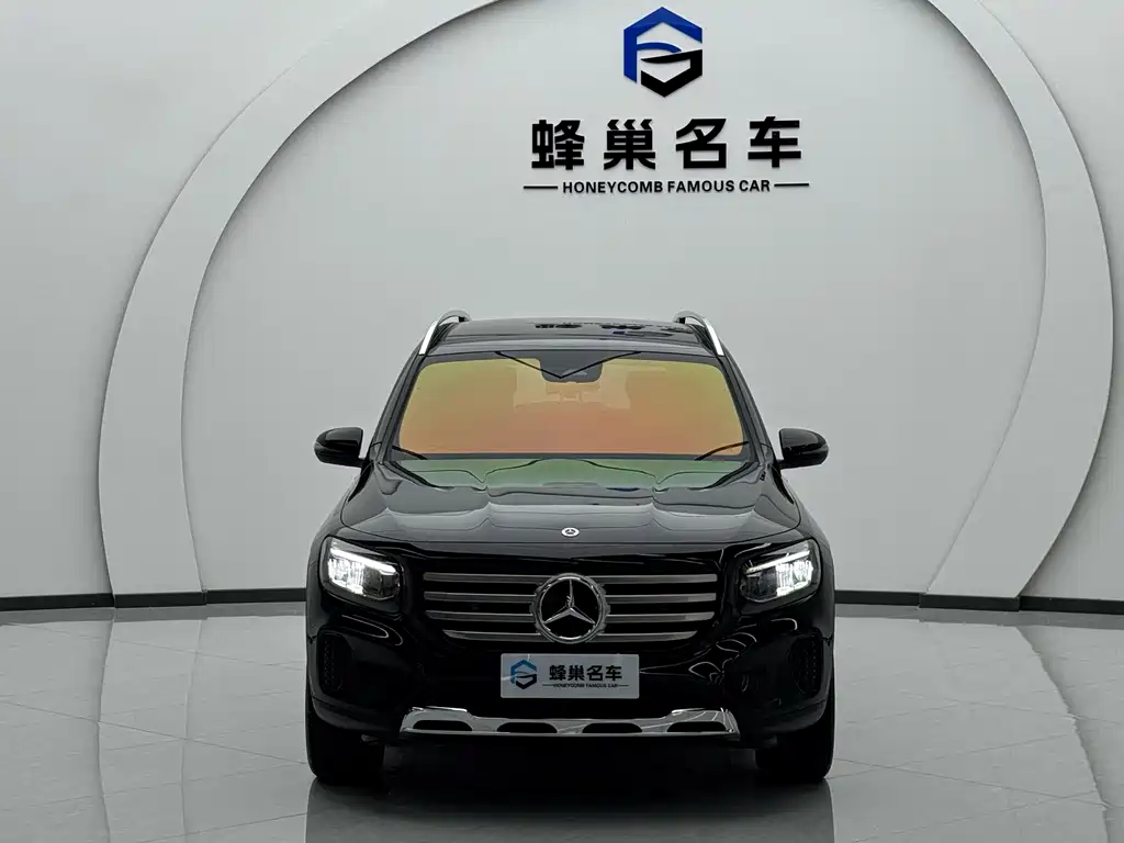 Mercedes-Benz GLB 2024 — фото 2