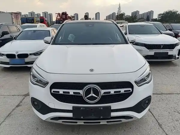 Mercedes-Benz GLA 2022