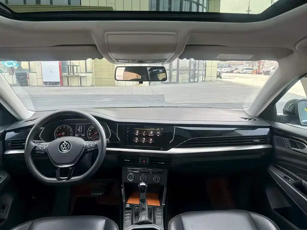 Volkswagen Passat 2021