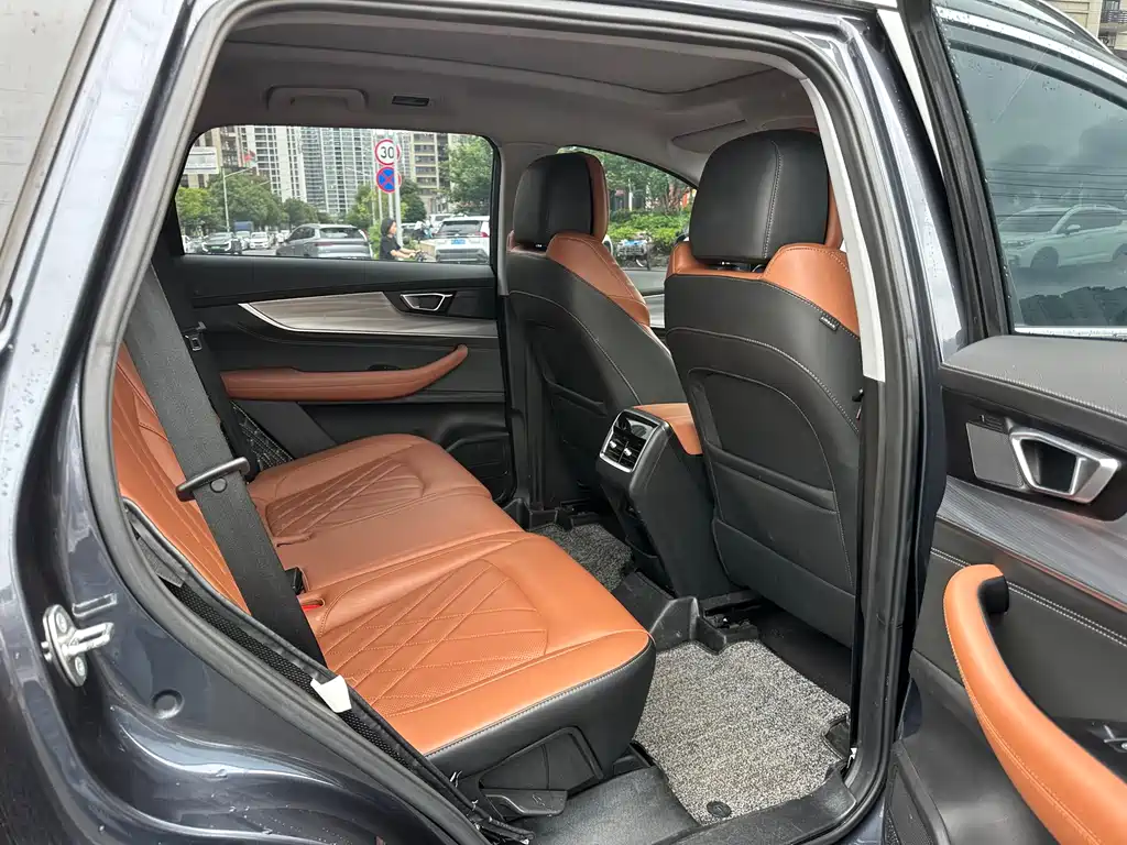 Chery Tiggo 8 PLUS 2021 — фото 12