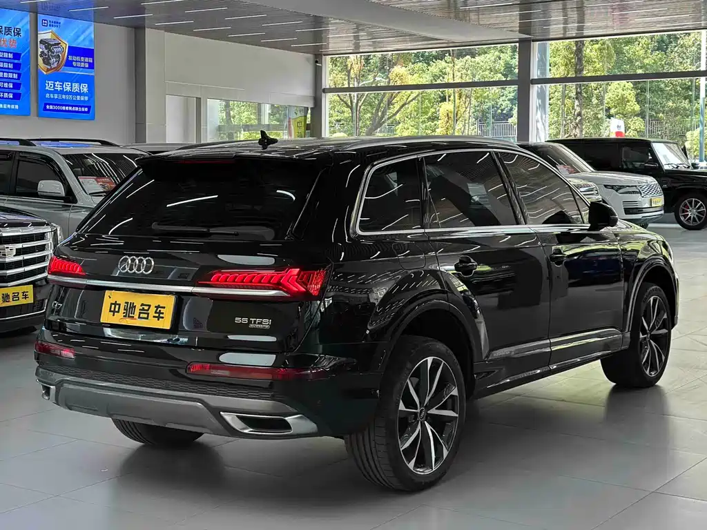 Audi Q7 2023 — фото 5
