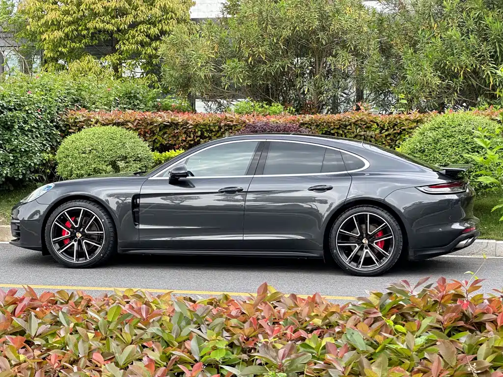 Porsche Panamera 2022 — фото 2