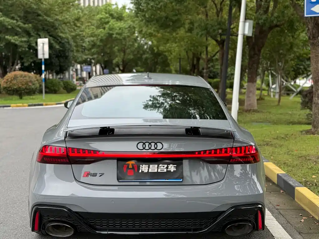 Audi RS 7 2021 — фото 5