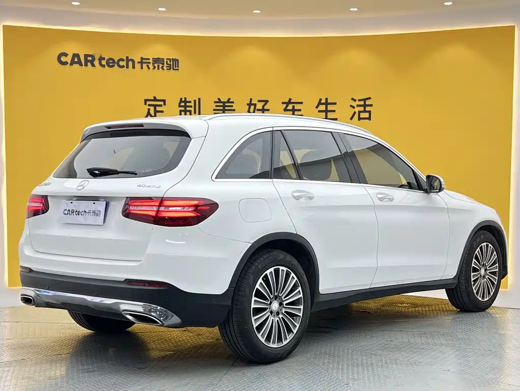 Mercedes-Benz GLC 2016 — фото 28
