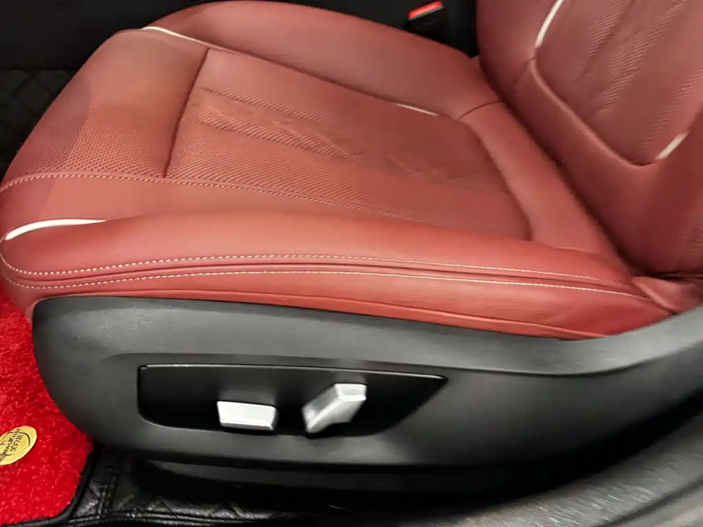 BMW 5 Series New Energy 2022 — фото 10