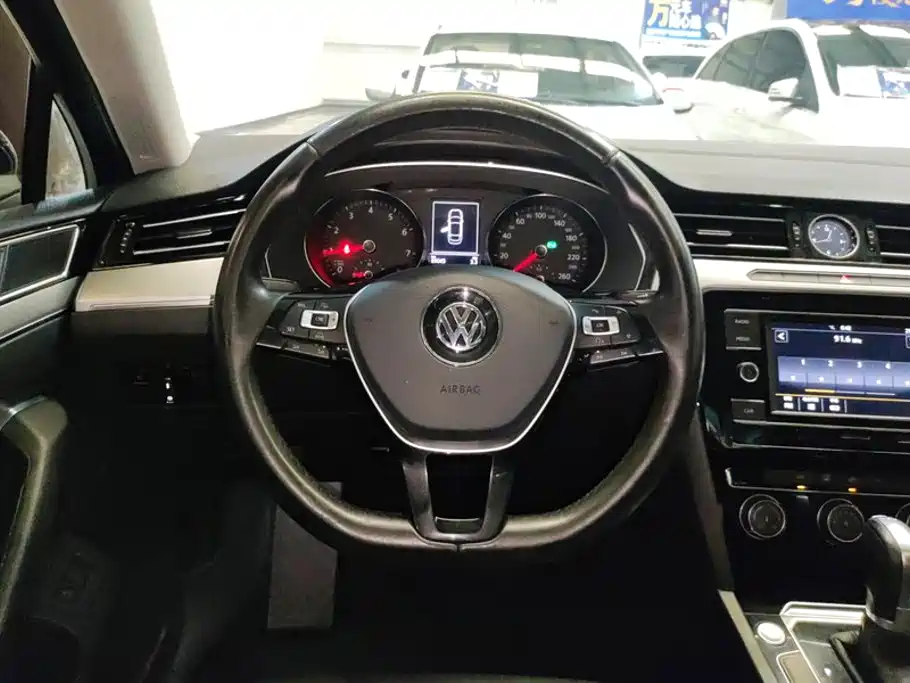 Volkswagen Magotan 2018 — фото 15