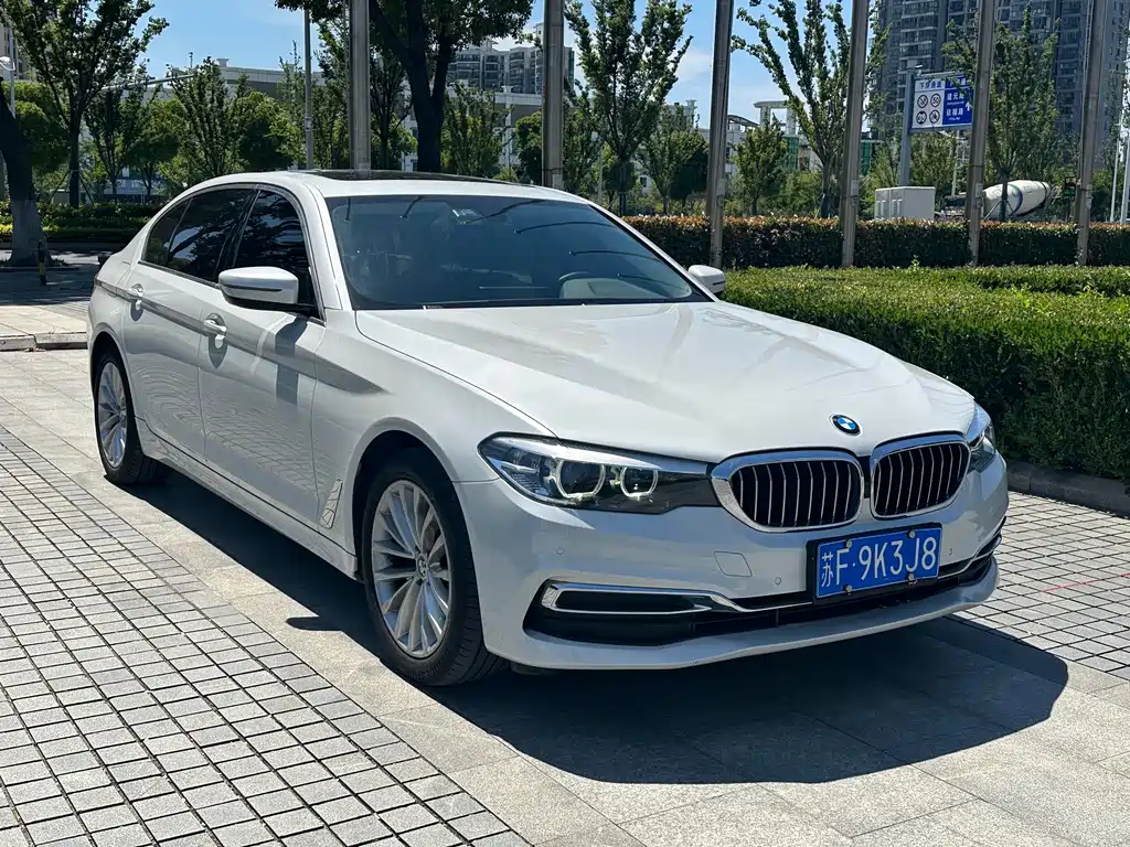 BMW 5 Series 2020