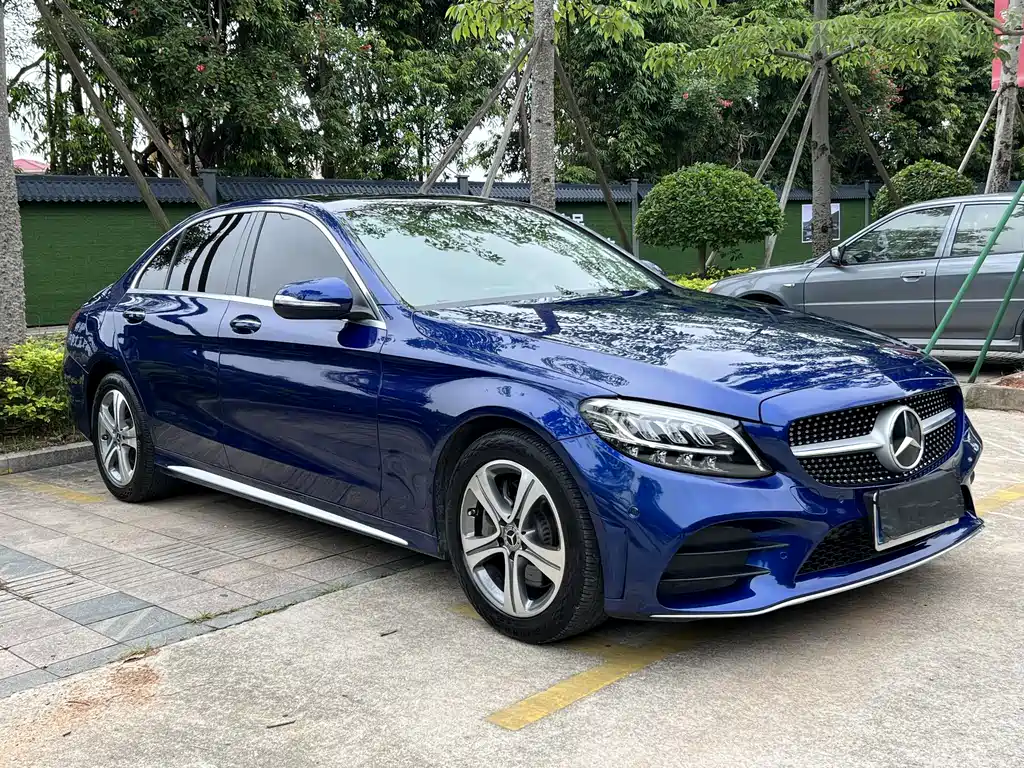 Mercedes-Benz C-Class 2020 — фото 2