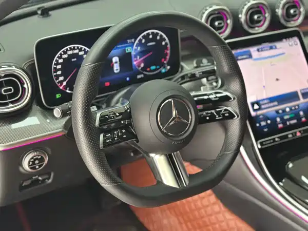Mercedes-Benz C-Class 2022