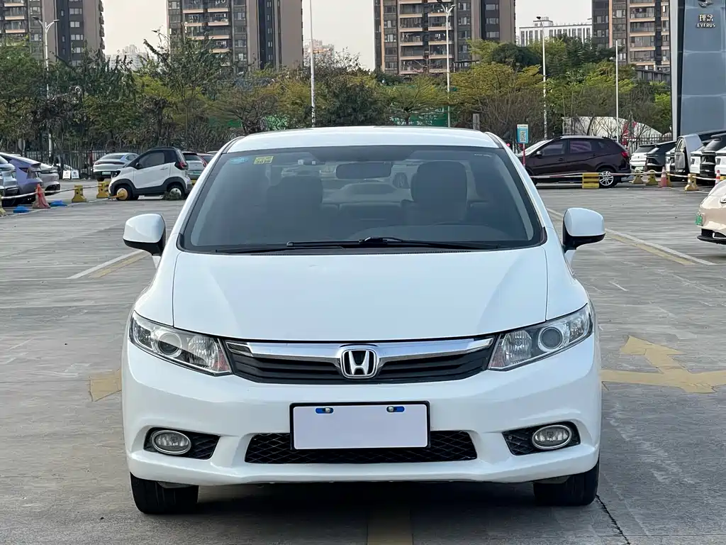 Honda Civic 2013 — фото 2
