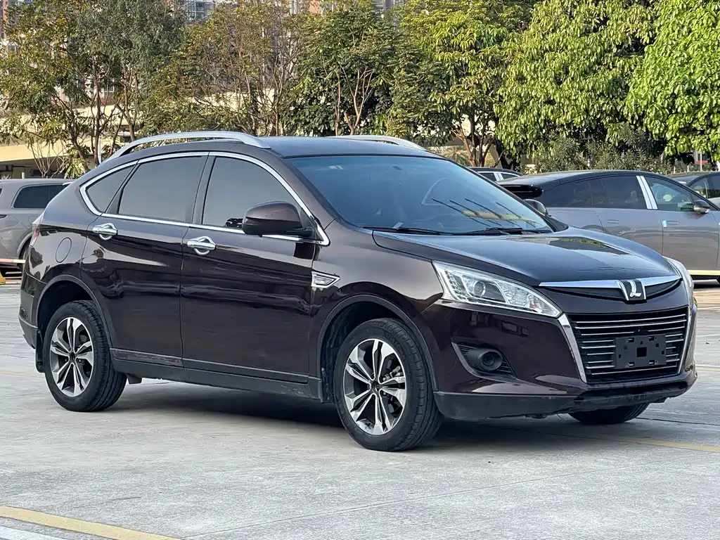 Luxgen You6 SUV 2015 — фото 3