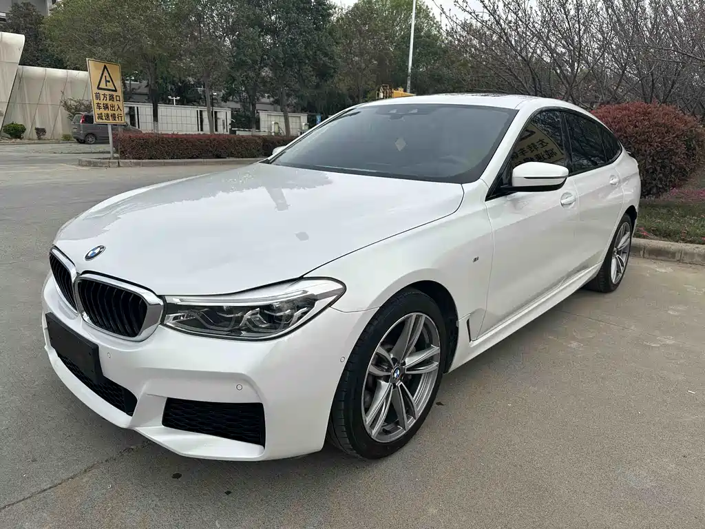 BMW 6 Series GT 2019 — фото 1