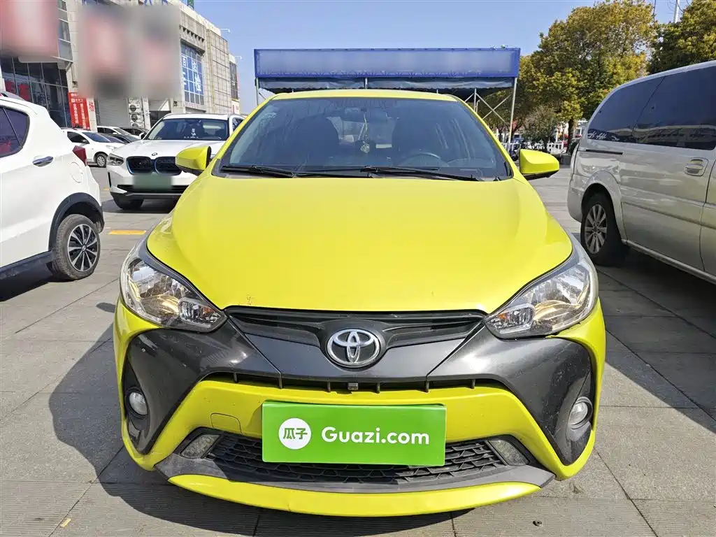 Toyota Yaris L 2016 — фото 3