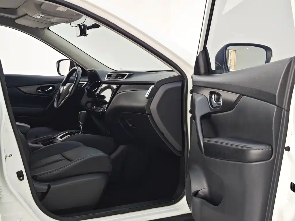 Nissan X-Trail 2016 — фото 23