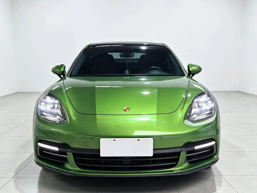 Porsche Panamera 2019 — фото 2