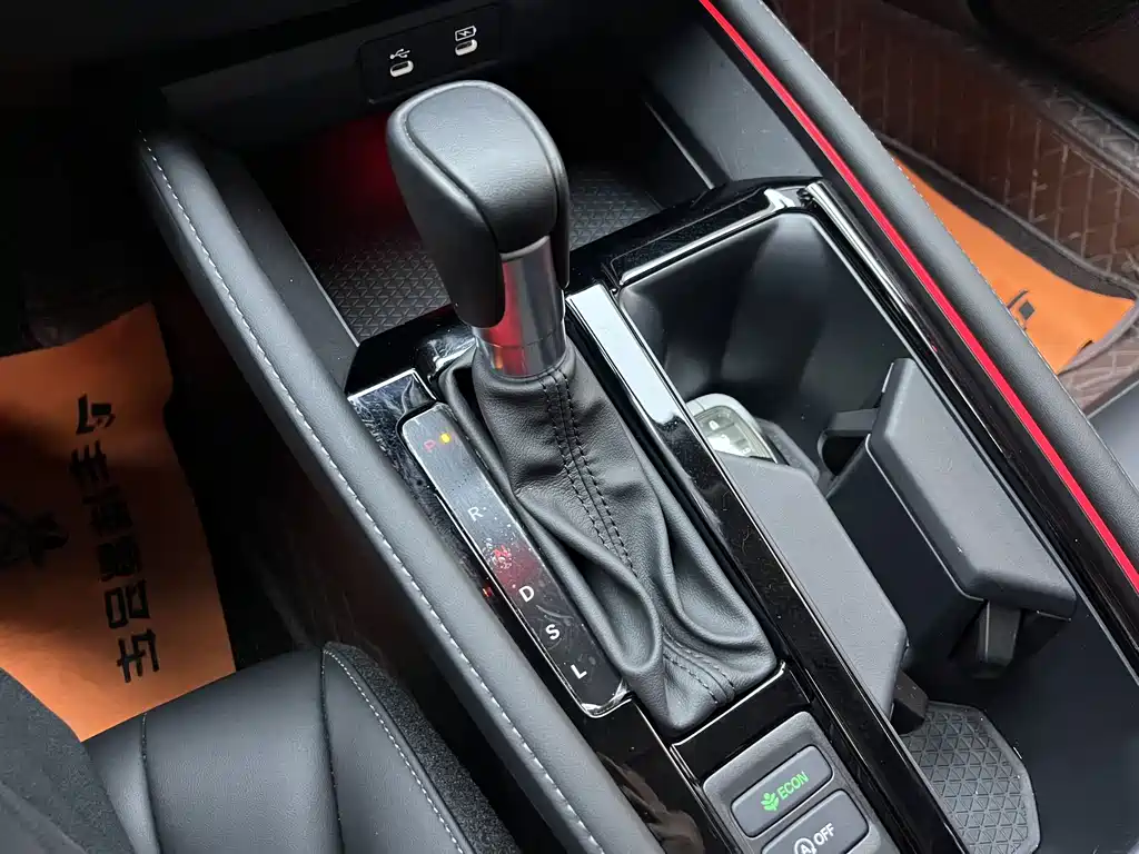Honda Accord 2024 — фото 12