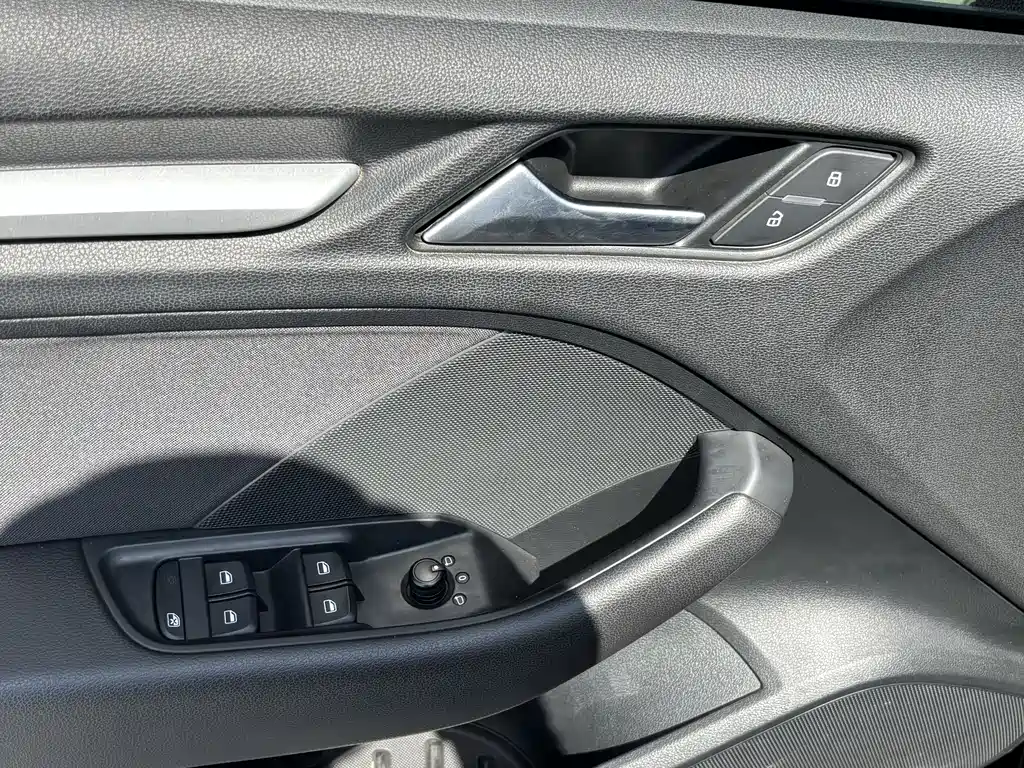 Audi A3 2016 — фото 18