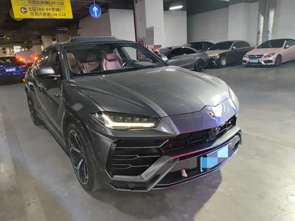 Lamborghini Urus 2019 — фото 3