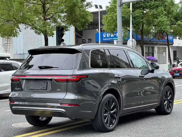 Li Auto ONE 2021