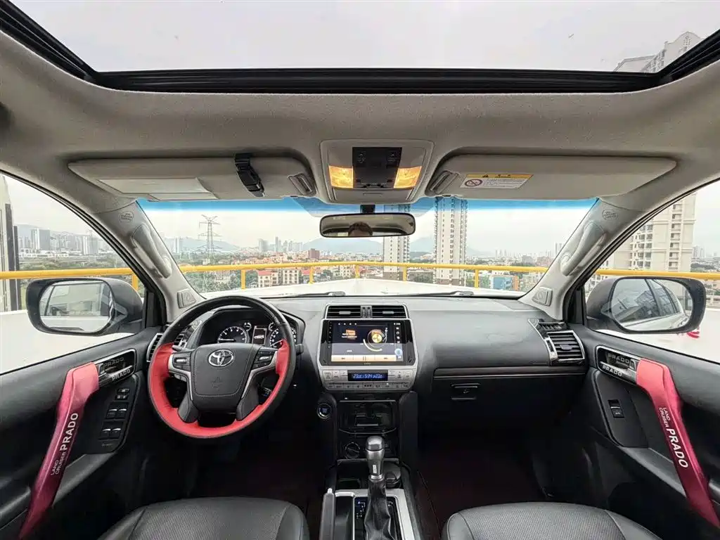 Toyota Prado 2019 — фото 16