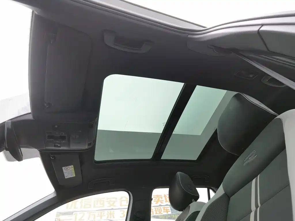 Volkswagen T-Roc 2025 — фото 14