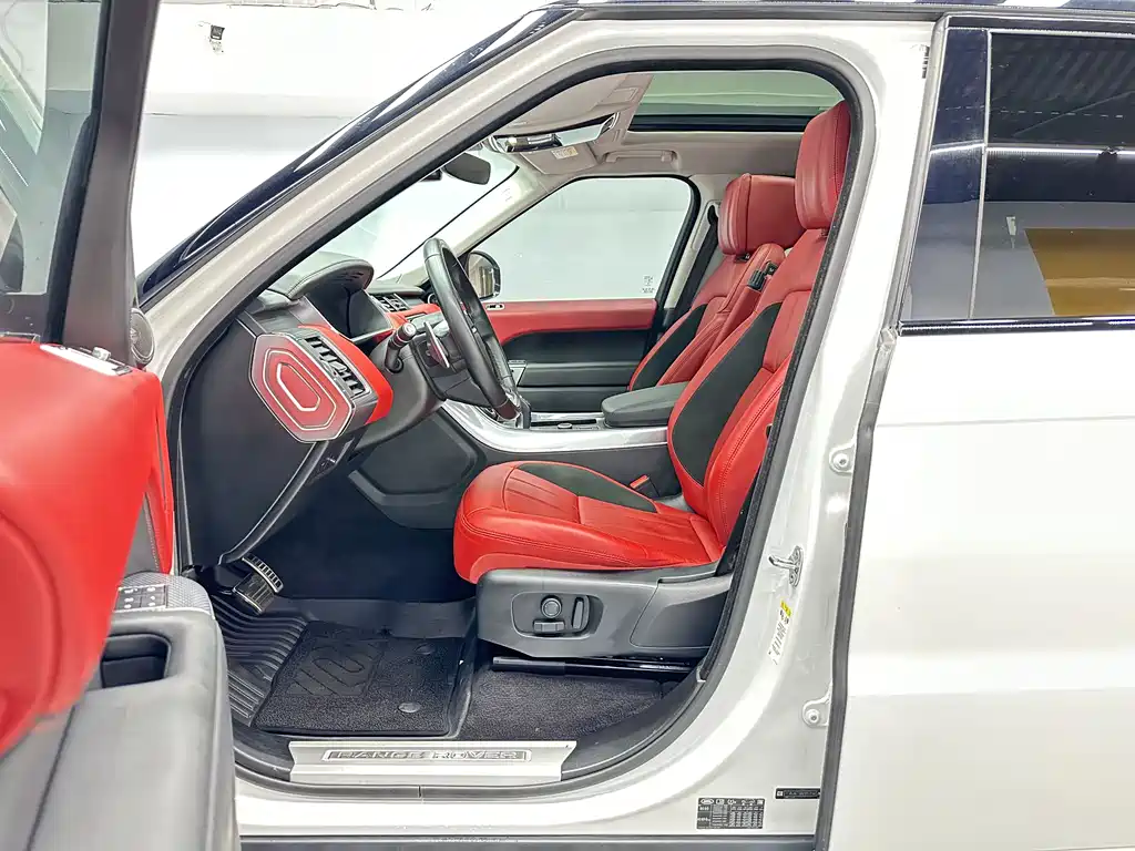 Land Rover Sport 2019 — фото 14