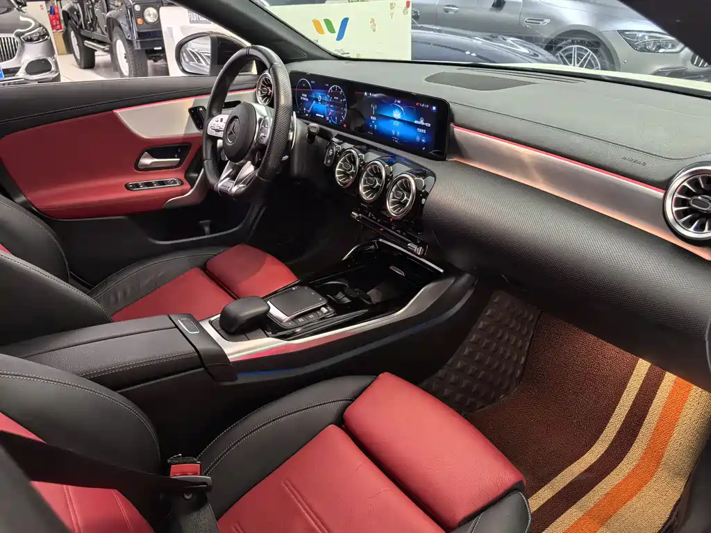 Mercedes-Benz CLA AMG 2023 — фото 6
