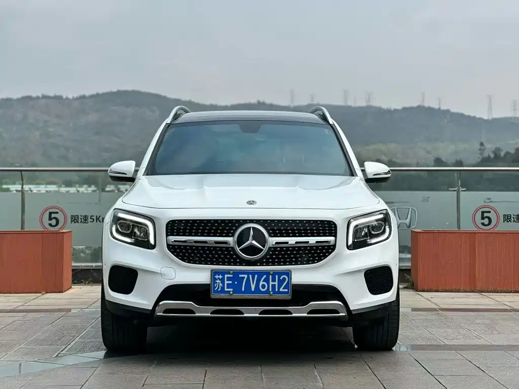 Mercedes-Benz GLB 2020 — фото 2