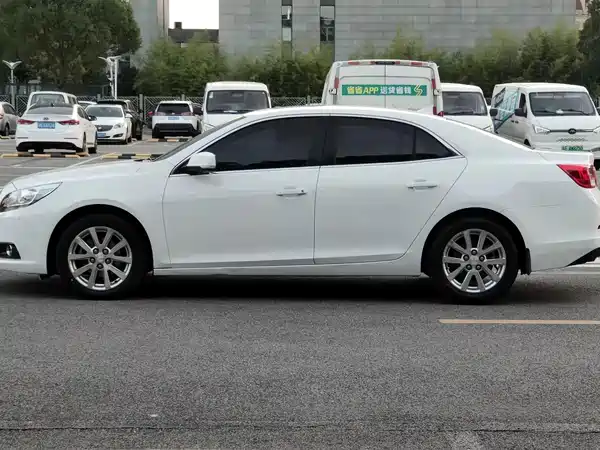 Chevrolet Malibu 2012