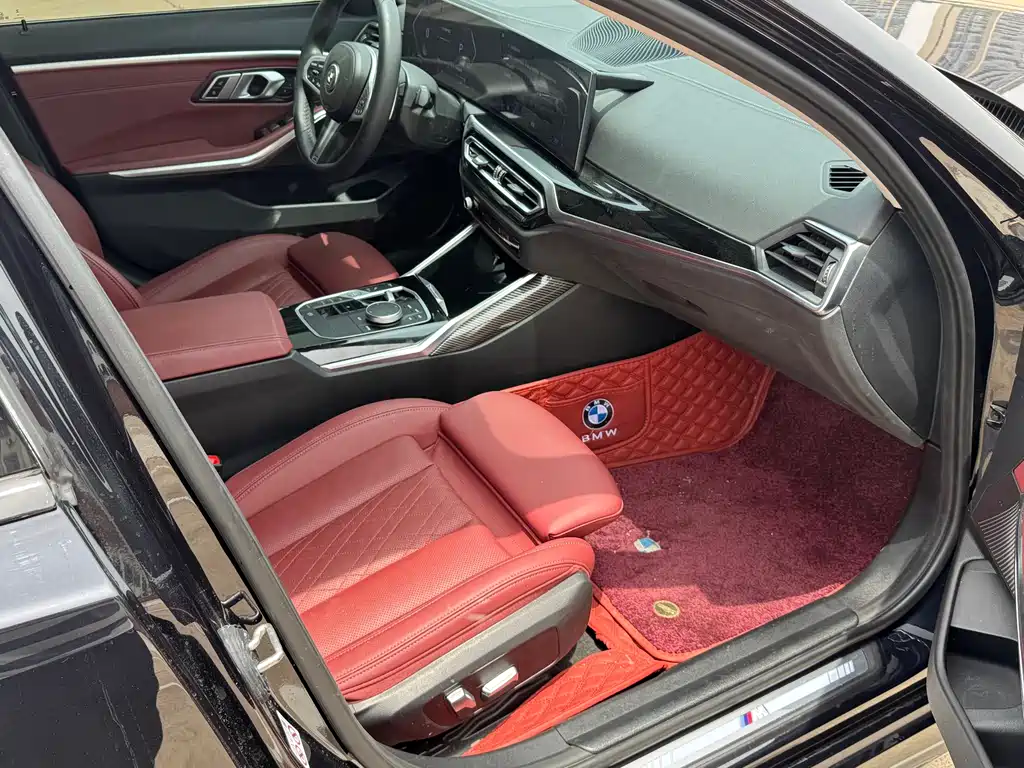 BMW 3 Series 2023 — фото 13
