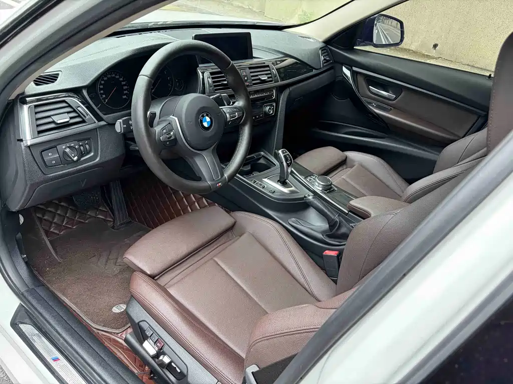 BMW 3 Series 2019