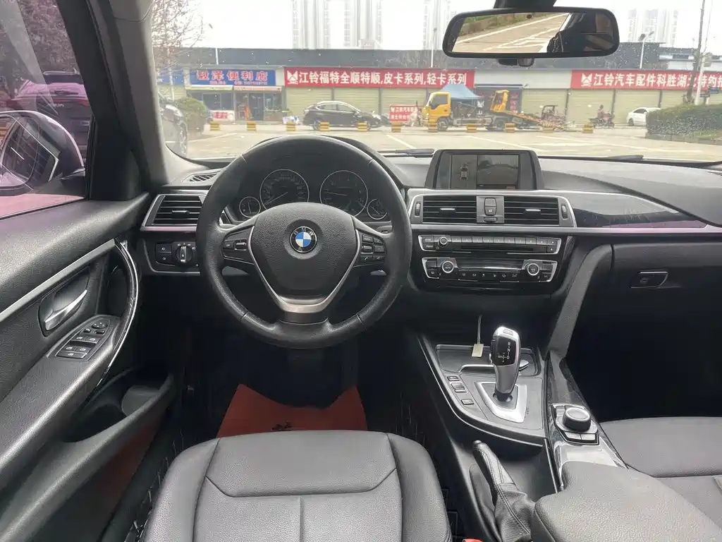 BMW 3 Series 2017 — фото 4