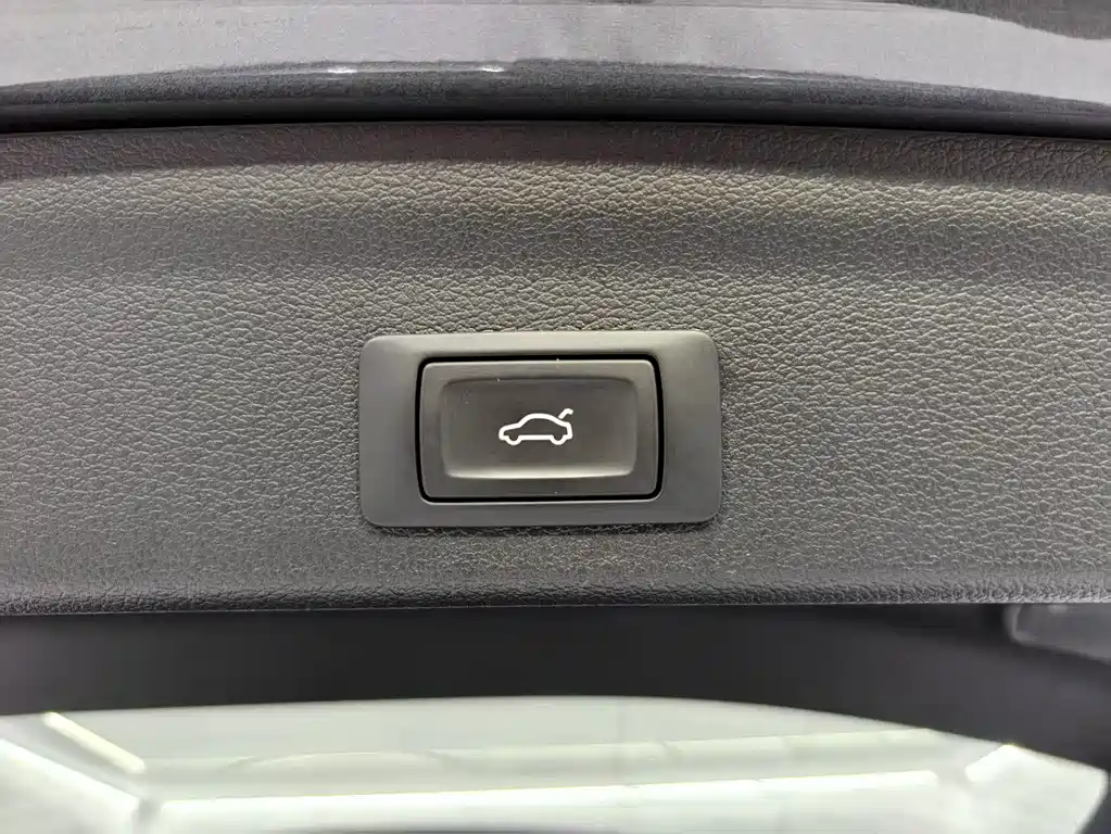 Audi Q3 2022 — фото 15
