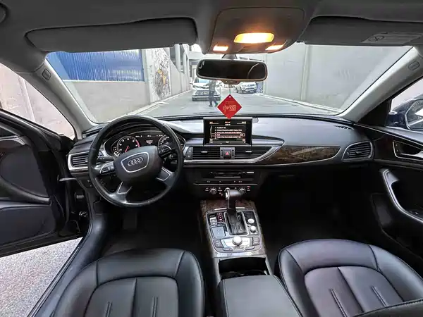 Audi A6L 2014