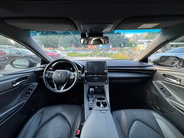 Toyota Avalon 2022