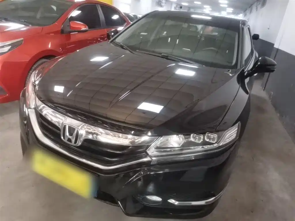 Honda Spirior 2015 — фото 2