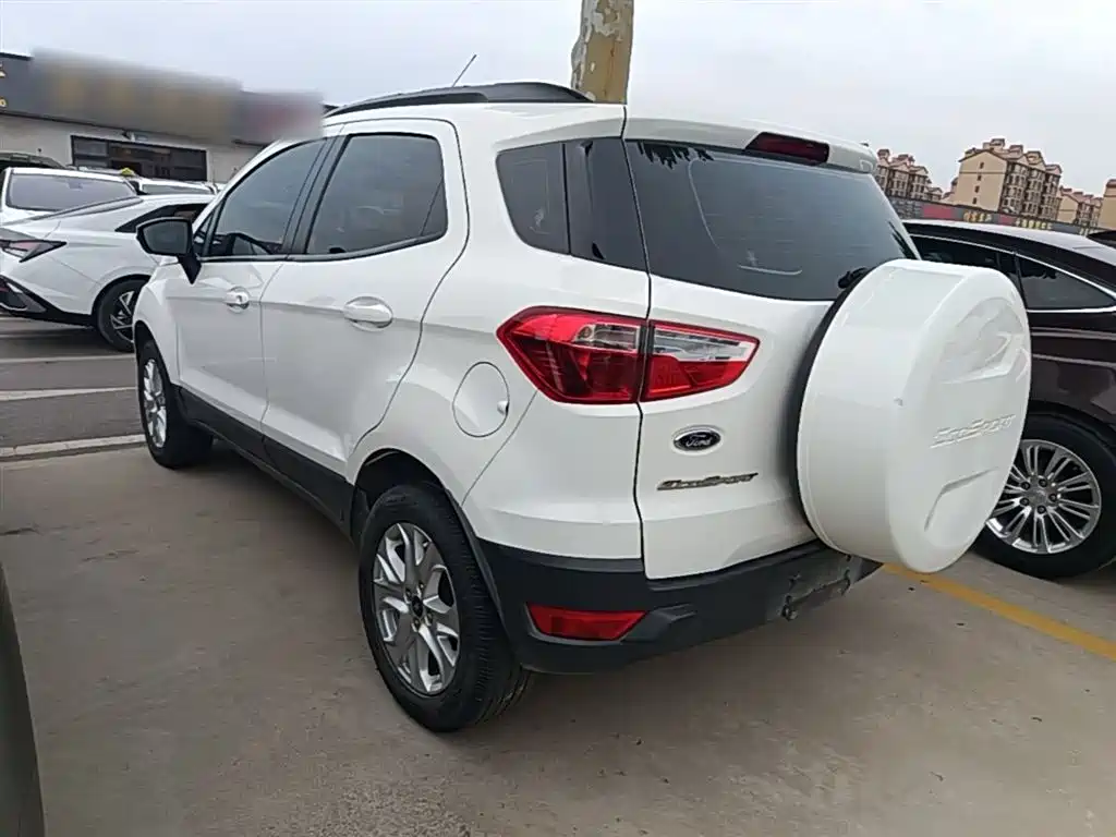 Ford Ecosport 2017 — фото 5